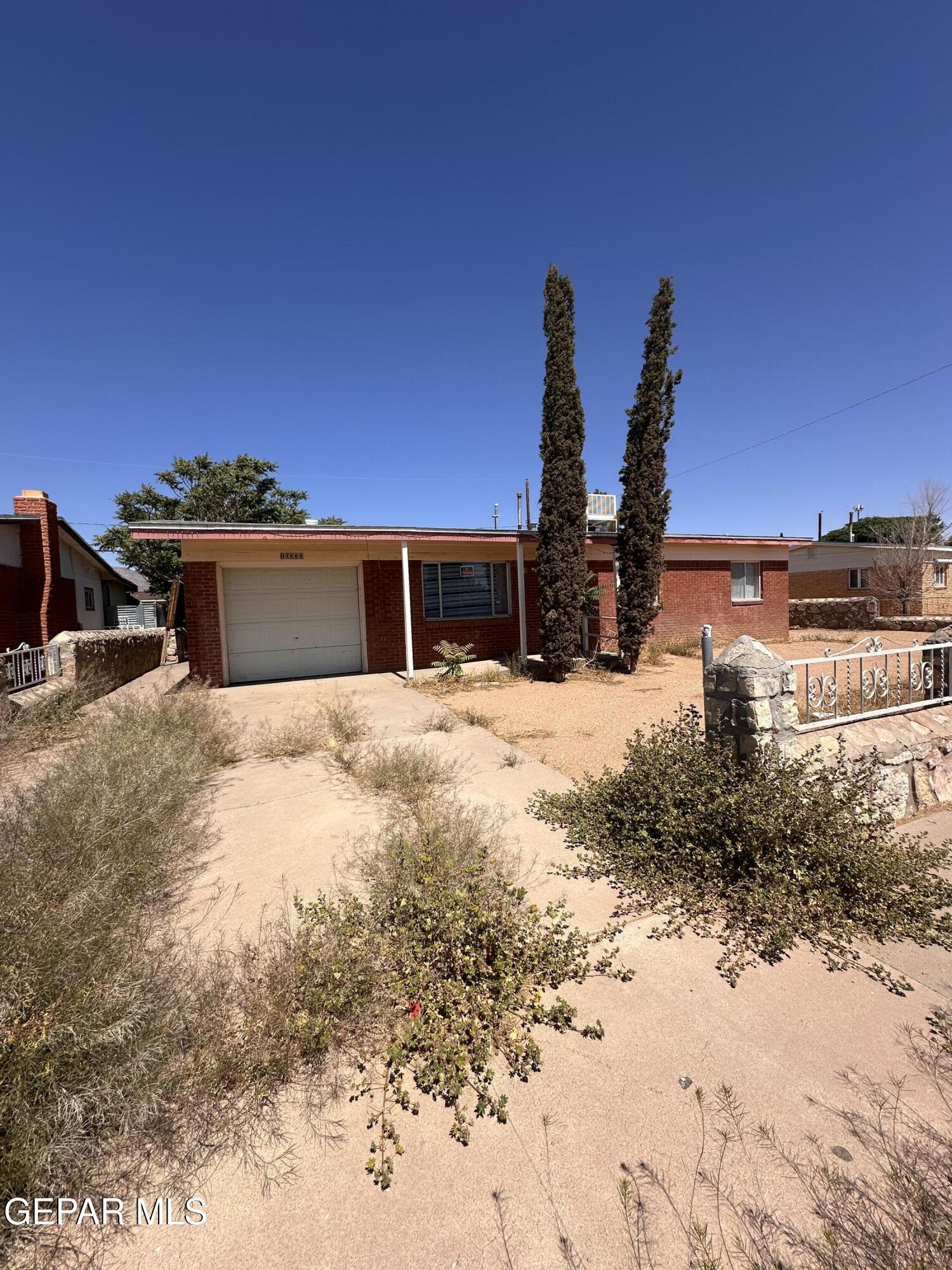 Property Photo: 10333 Shoshone Street TX 79924