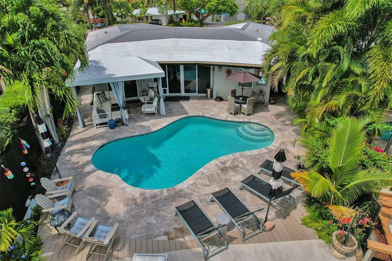 1916 NE 24th St  Wilton Manors FL 33305 photo