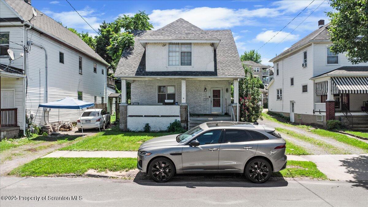 711 Crown Avenue  Scranton PA 18505 photo