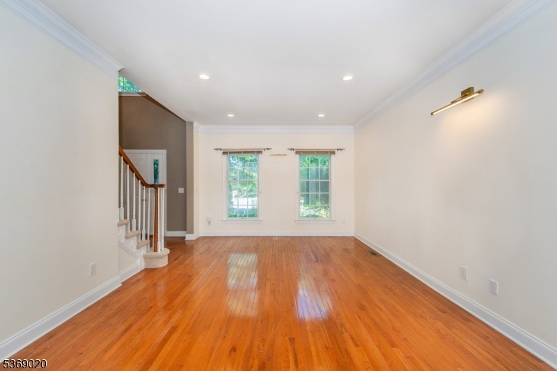 Property Photo: 5 Savannah Court NJ 07920