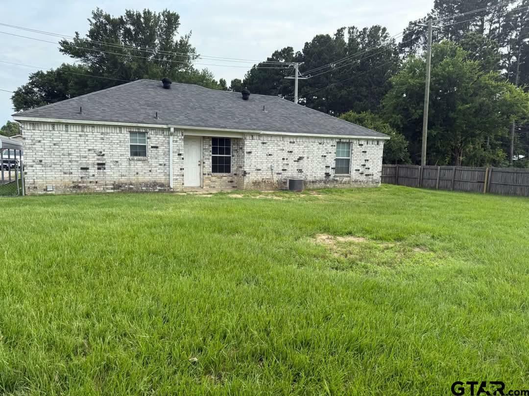 Property Photo: 15288 Cr 475 TX 75771