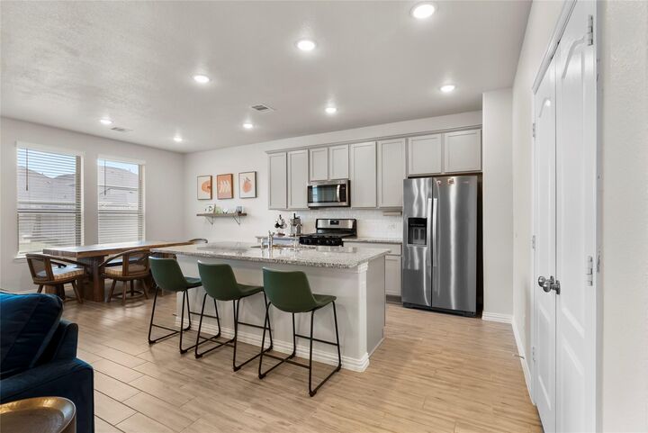 Property Photo: 7915 Grandstand Parkway TX 77441
