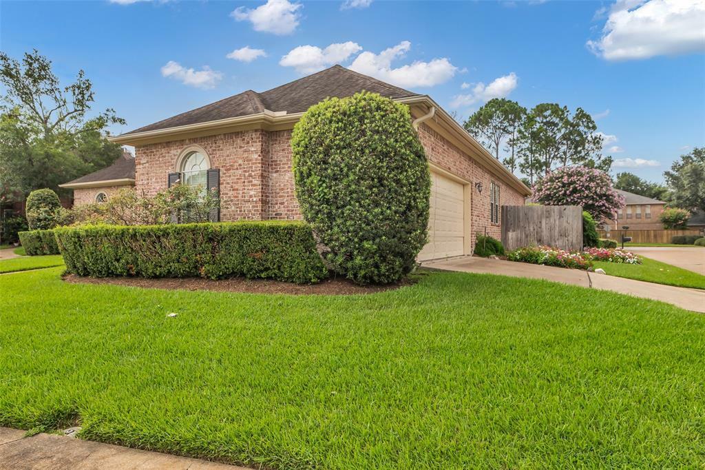 Property Photo: 12715 Havant Circle TX 77077