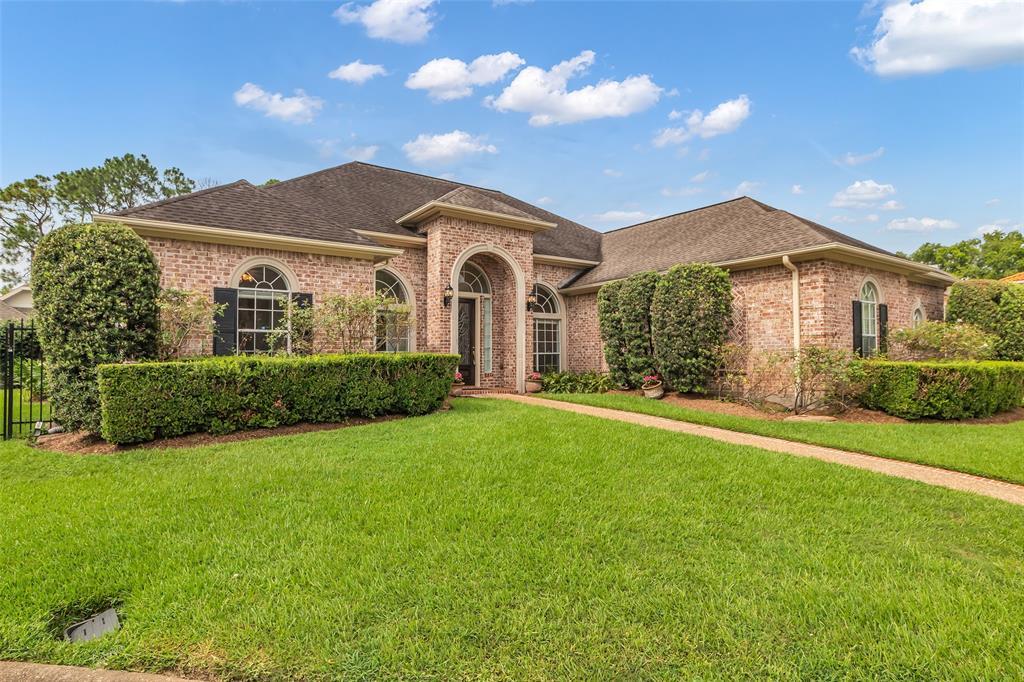 Property Photo: 12715 Havant Circle TX 77077