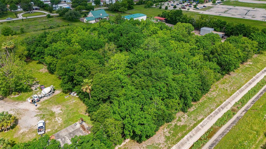 Property Photo: 0 Allen Genoa Road TX 77034