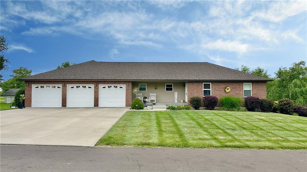 Property Photo: 2101 Mariner Road MO 64683