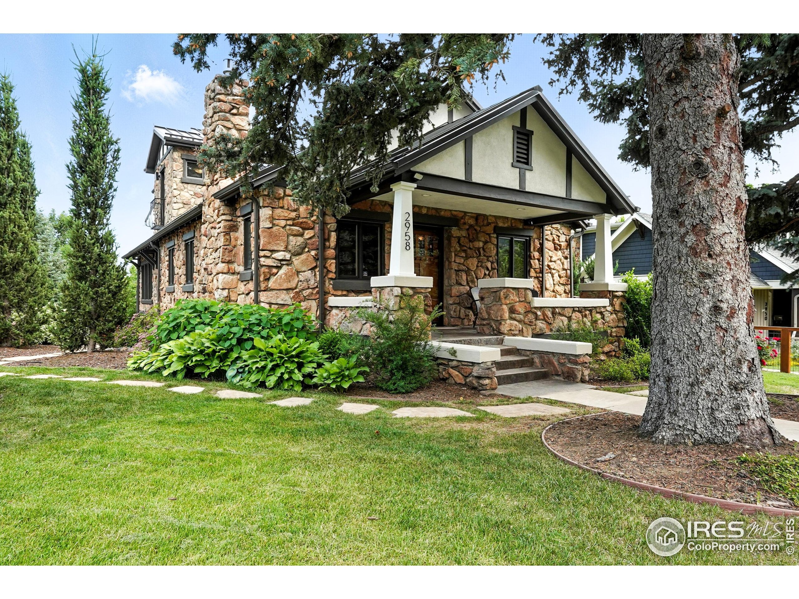 Property Photo: 2958 6th St CO 80304