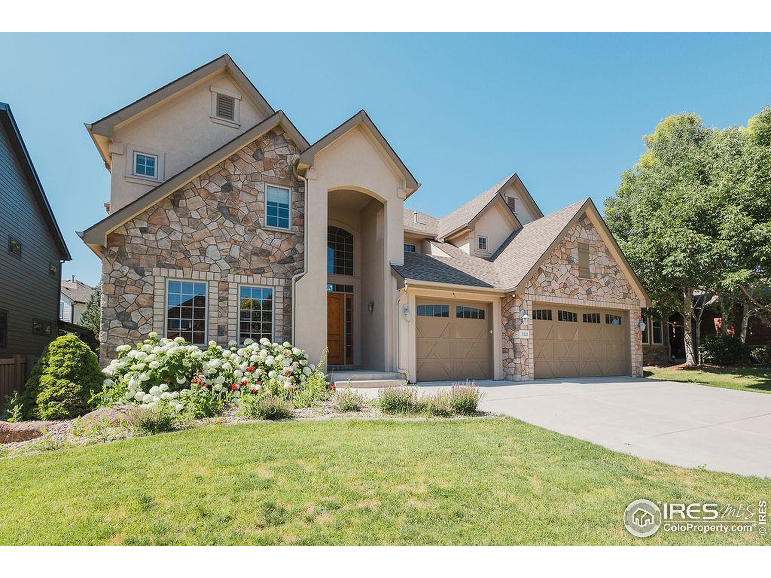 Property Photo: 3321 Muskrat Creek Dr CO 80528