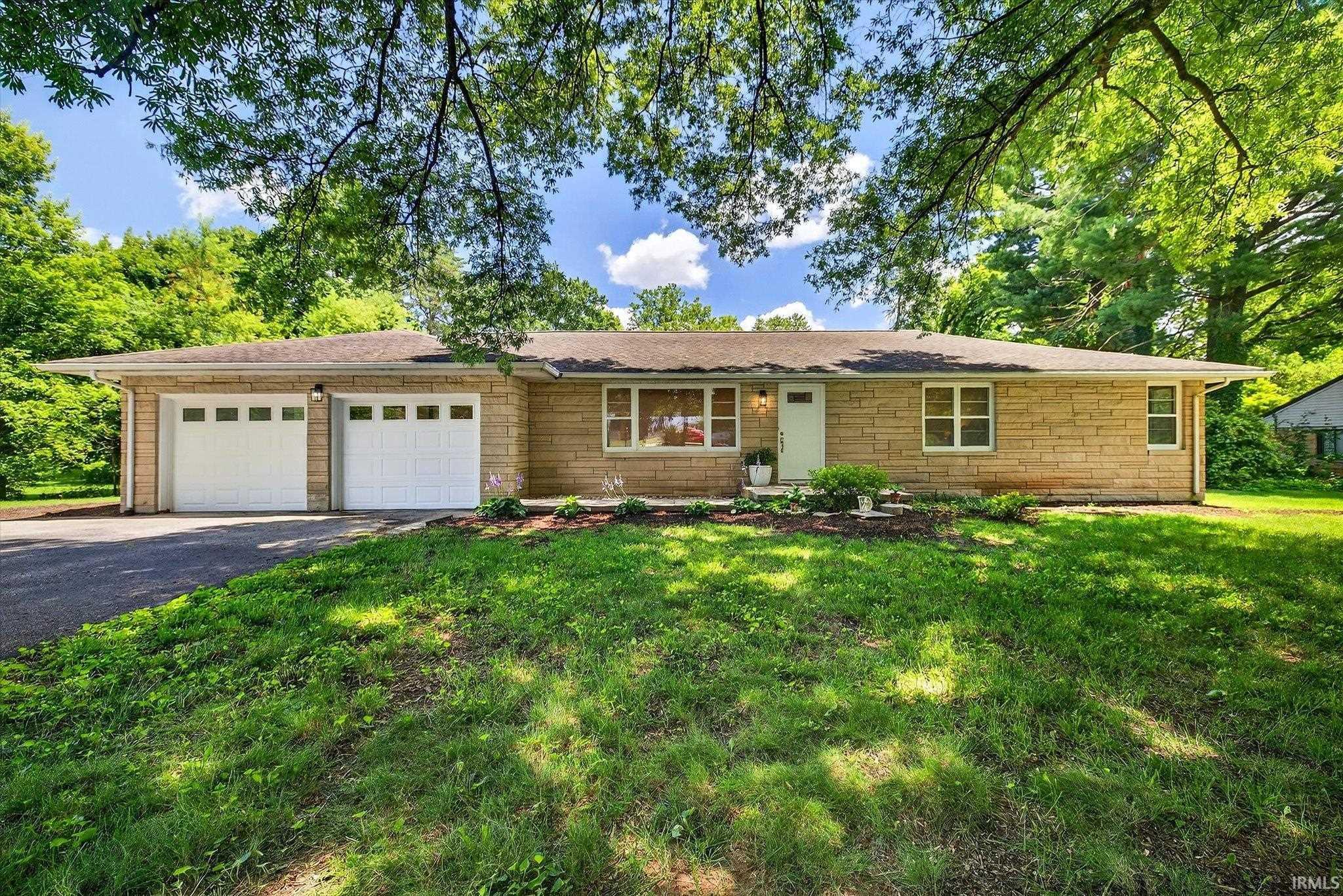 Property Photo: 401 S Pleasant Ridge Road IN 47401