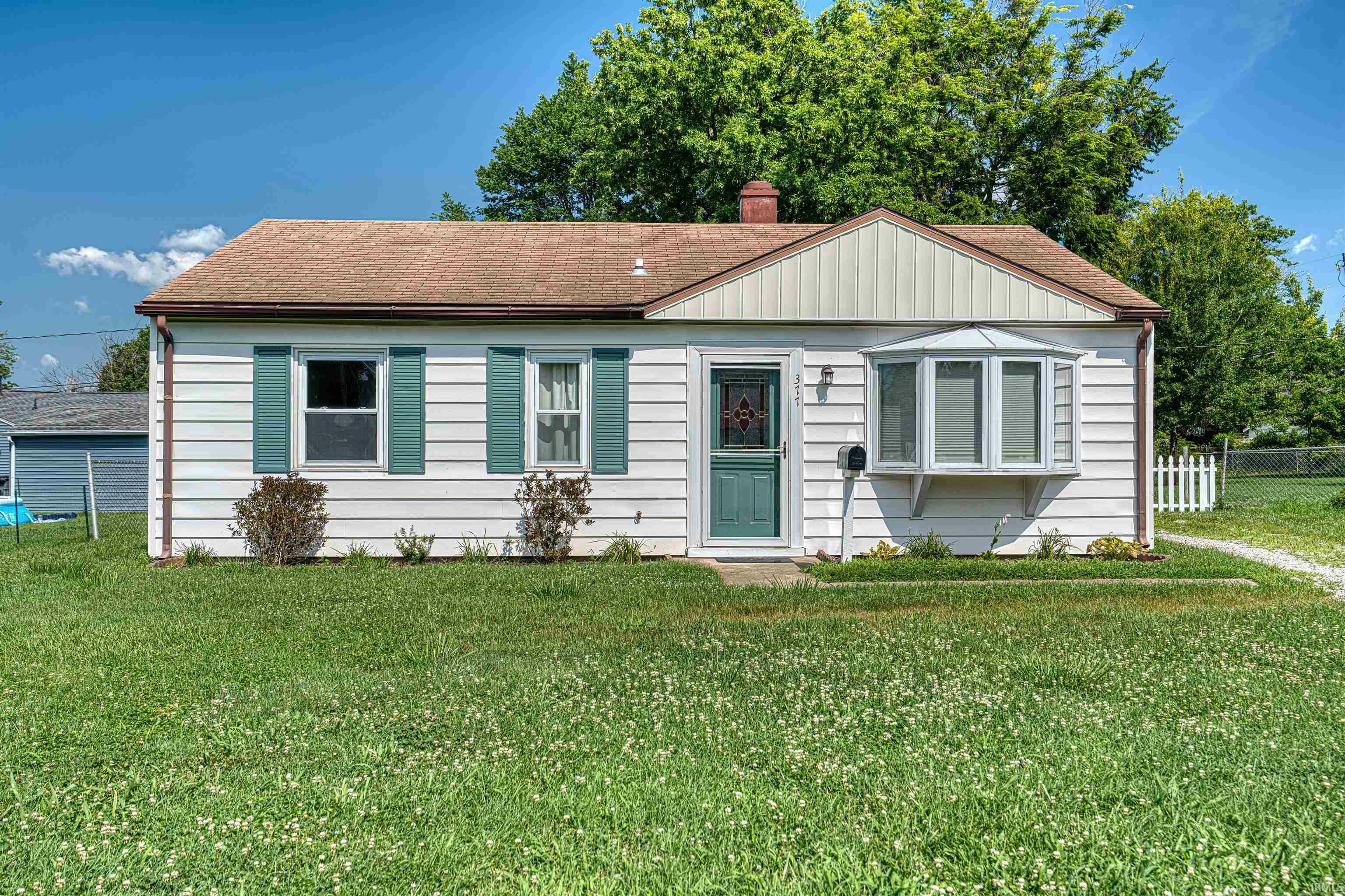 Property Photo: 377 Sheridan Court IN 47710