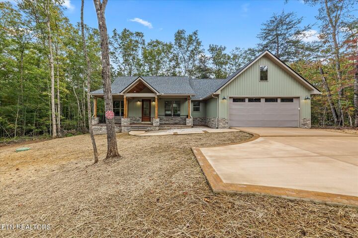 Property Photo:  440 Saint George Drive  TN 38558