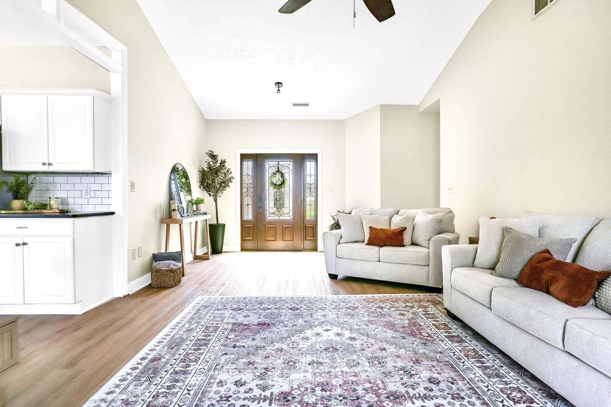 Property Photo: 103 Santa Barbara Boulevard KY 40324