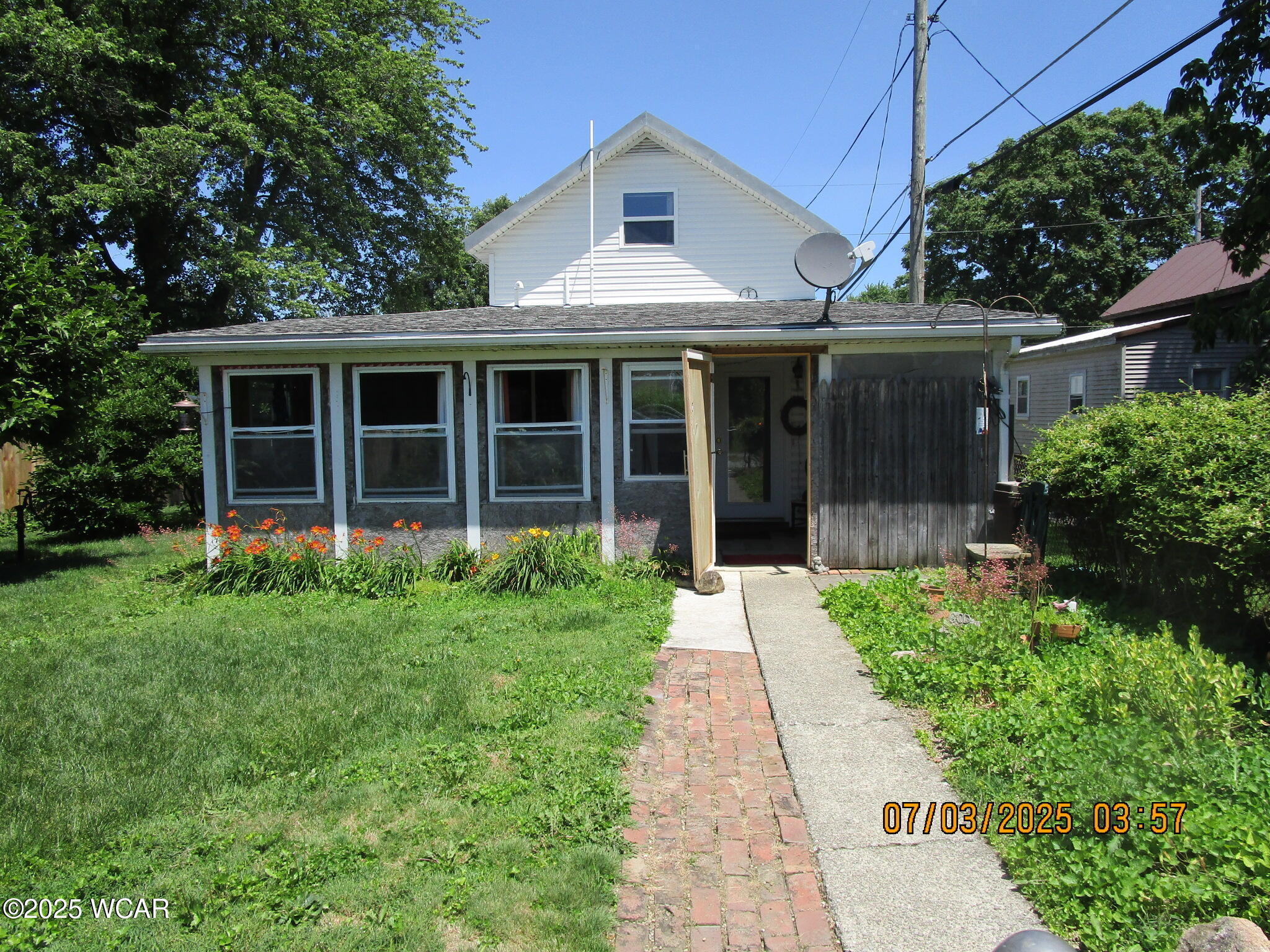 Property Photo:  514 S Wayne Street  OH 43326 