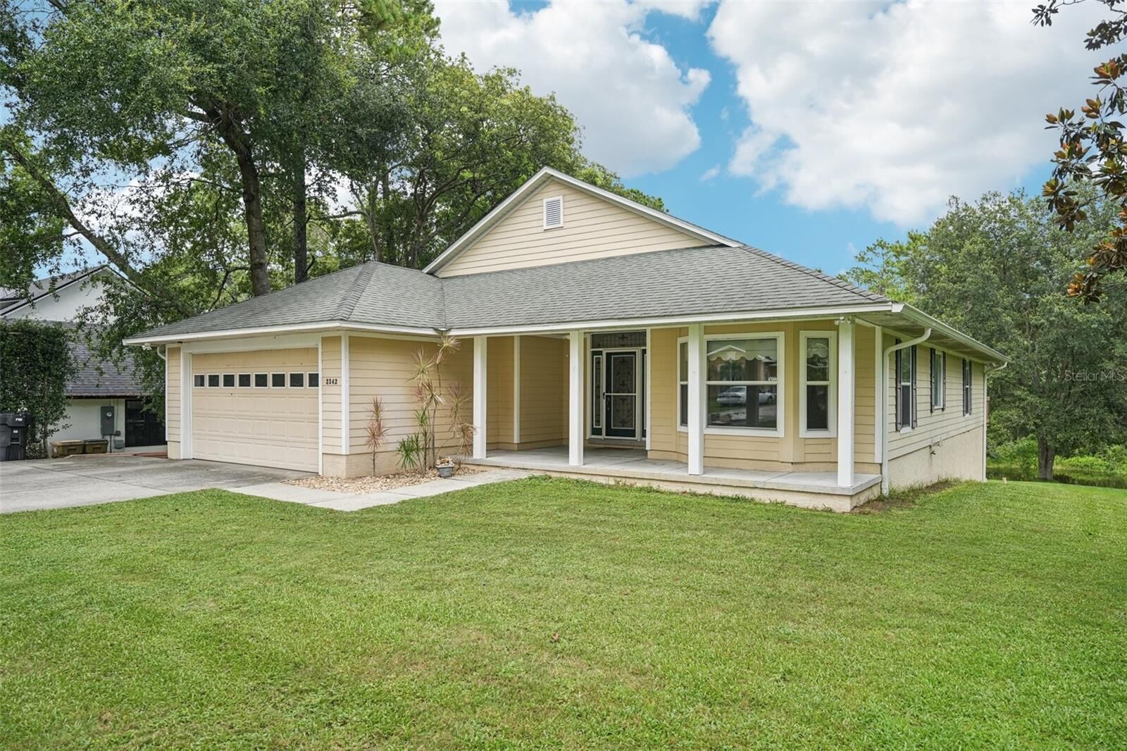 Property Photo:  2342 Robert D Road  FL 32757 