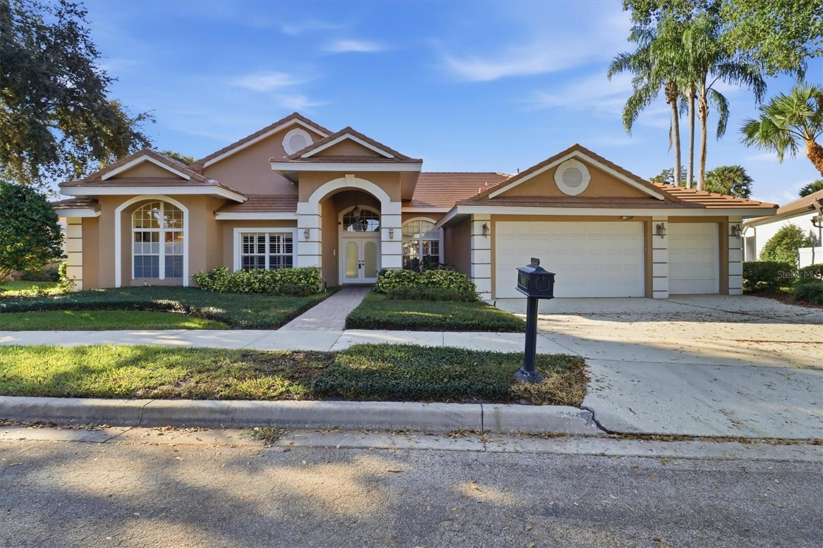 Property Photo:  643 Cricklewood Terrace  FL 32746 
