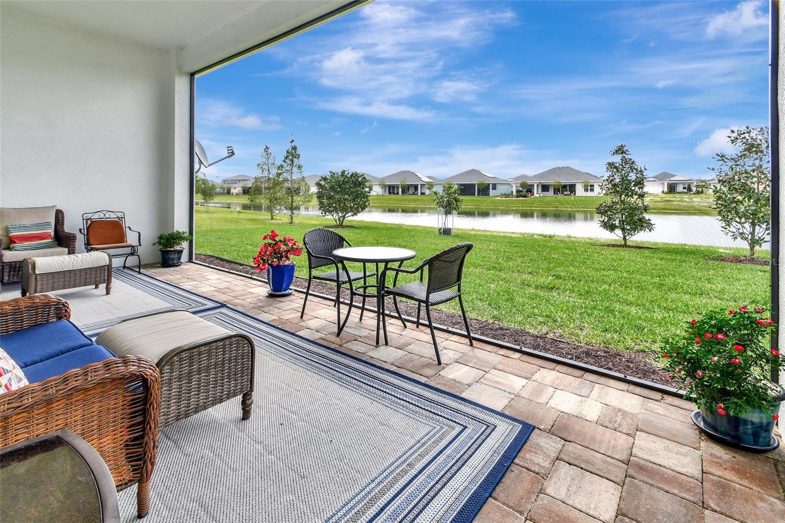 Property Photo: 843 Liliana Drive FL 32724