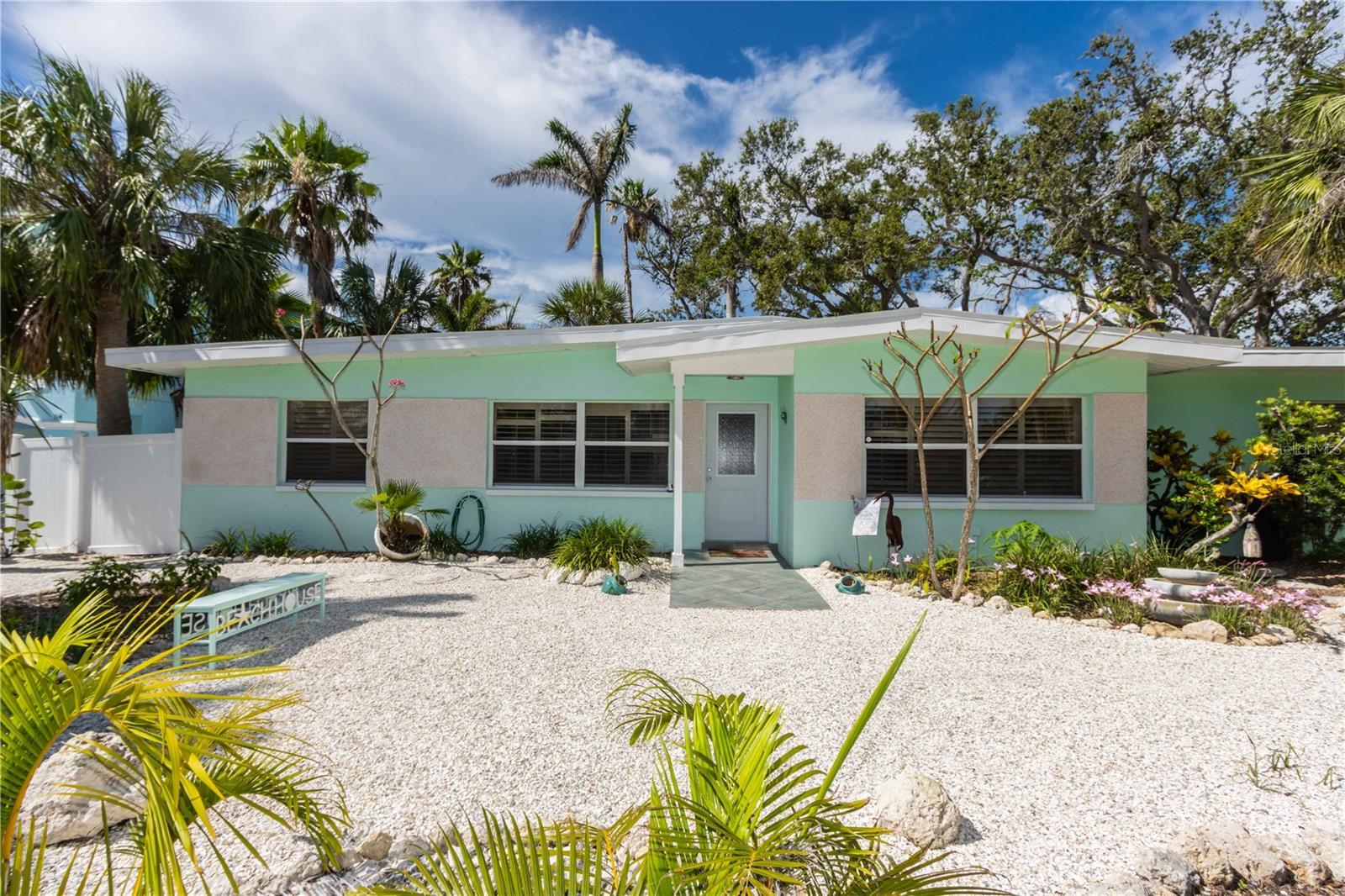 Property Photo:  112 7th Street  FL 33786 