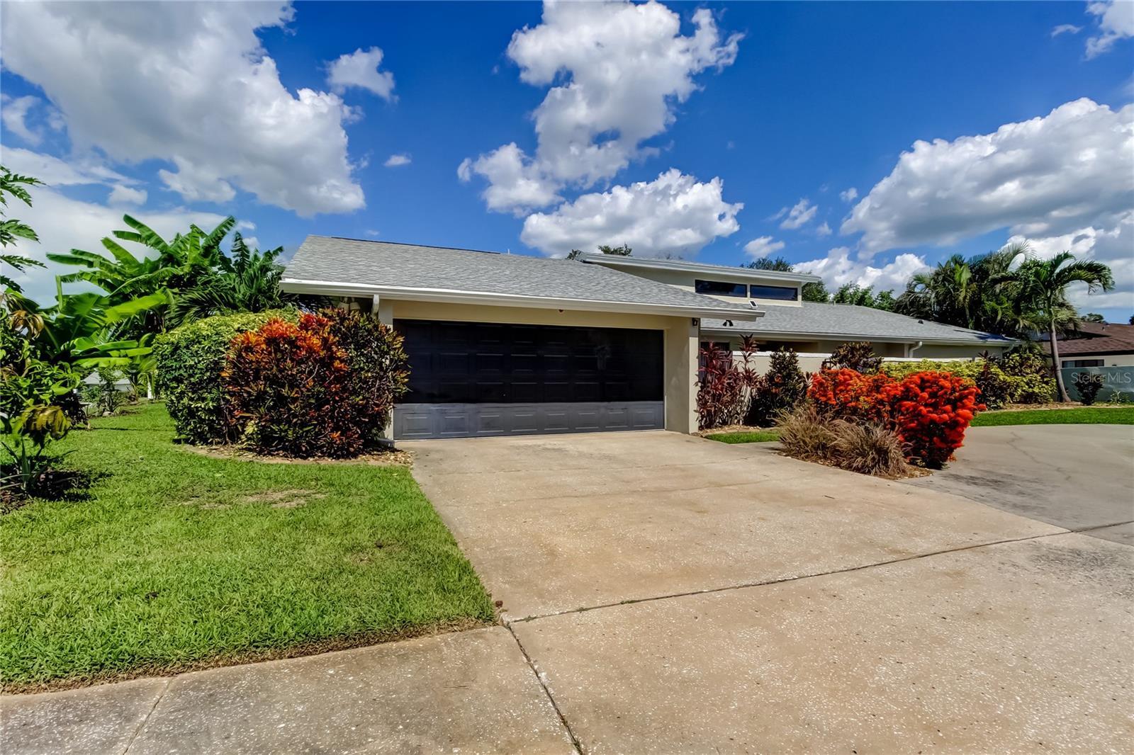 Property Photo: 604 Knollwood Drive FL 33770