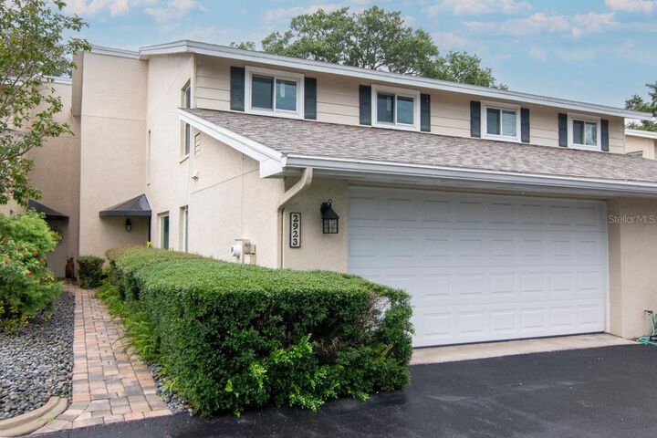 Property Photo: 2923 W Gandy Boulevard 2923 FL 33611