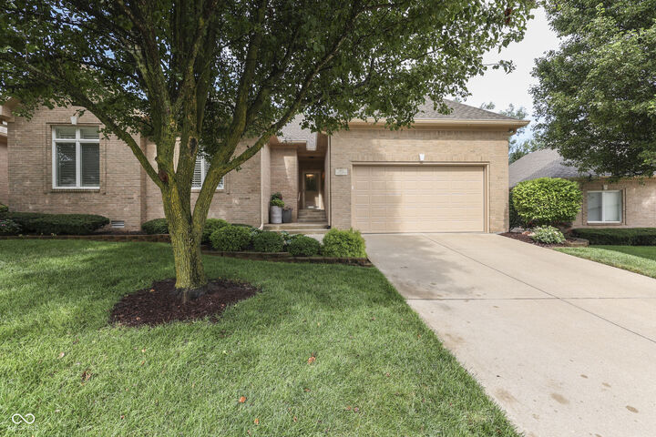 Property Photo:  1454 Heron Ridge Boulevard  IN 46143 