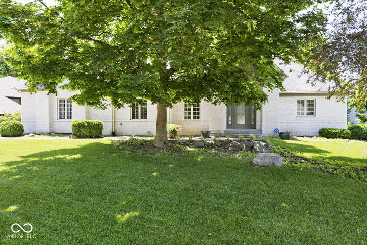 Property Photo:  7844 N Timber Run Court  IN 46256 
