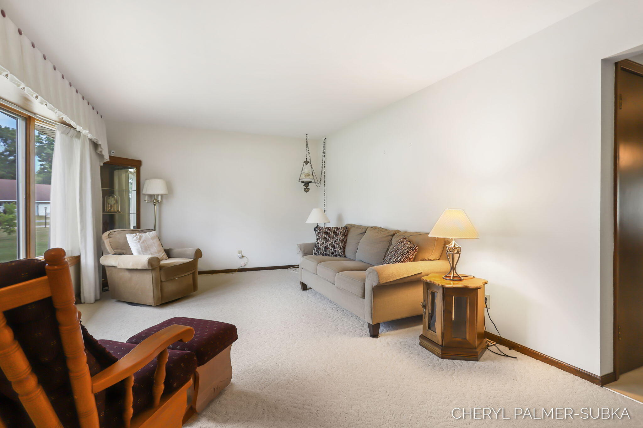 Property Photo: 1838 Kings Court MI 49445
