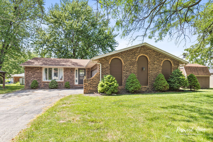 865 Stonewall Drive  Bourbonnais IL 60914 photo