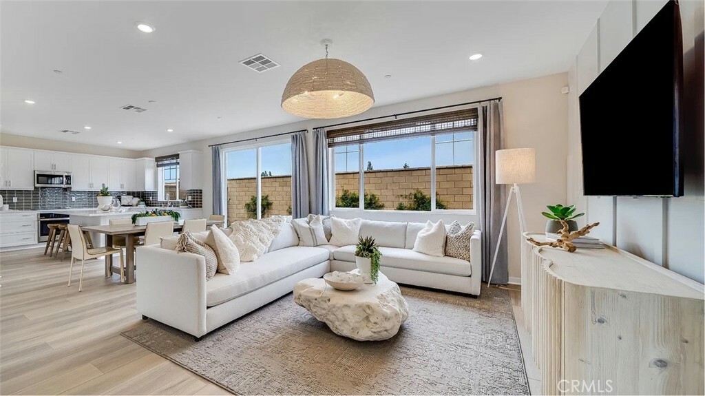 Property Photo:  3277 Floral Paseo  CA 91761 