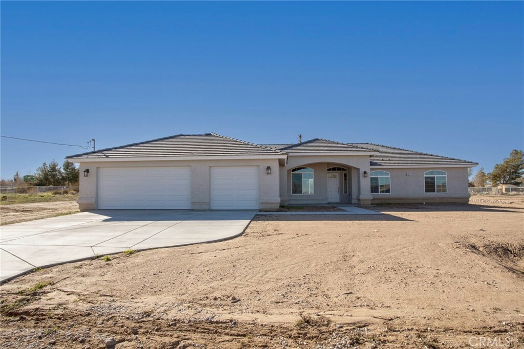 Property Photo: 18238 Talisman Street CA 92345