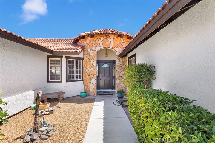 Property Photo:  17809 Branding Iron Road  CA 92307 