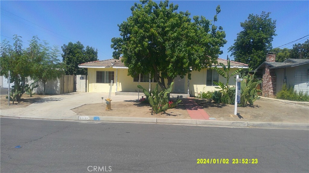 1033 Chapel Drive  Bakersfield CA 93304 photo