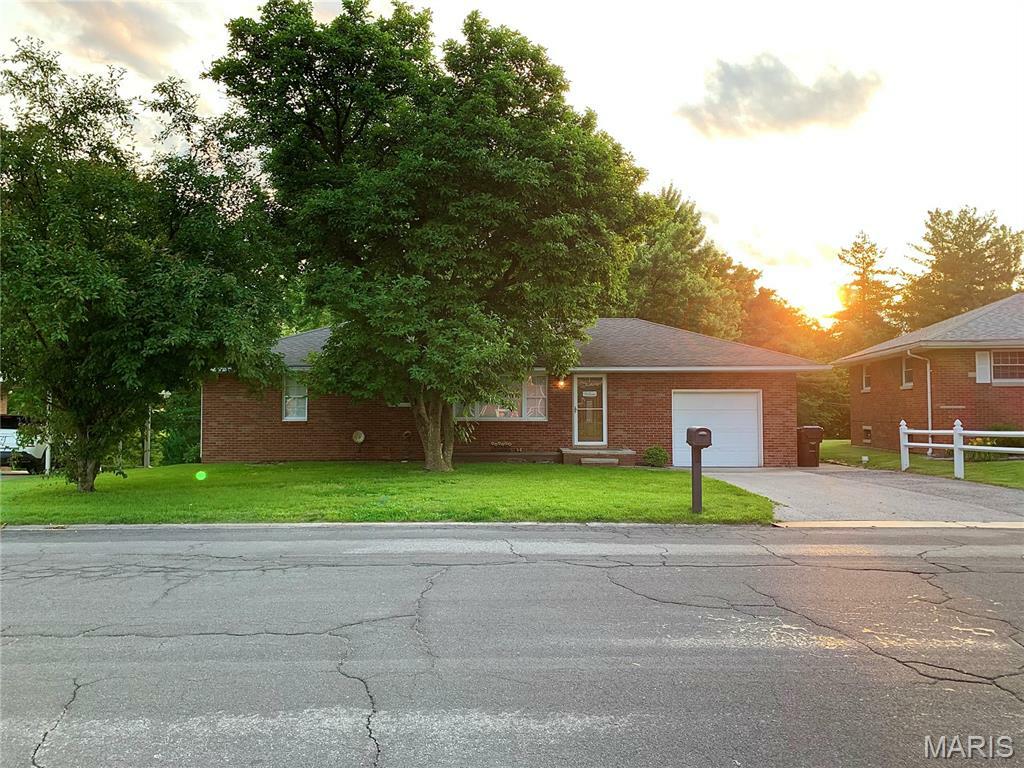 Property Photo: 481 Sullivan Street IL 62024