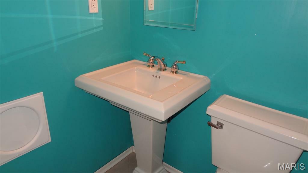 Property Photo: 5709 Chatport Road MO 63129