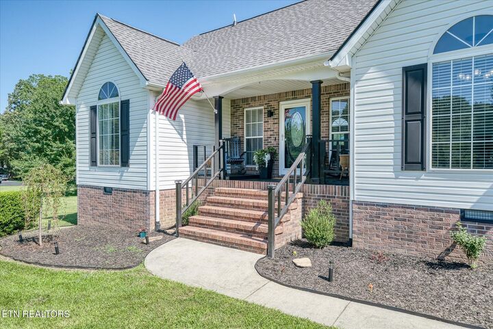 1036 Circle Drive Drive  Jamestown TN 38556 photo
