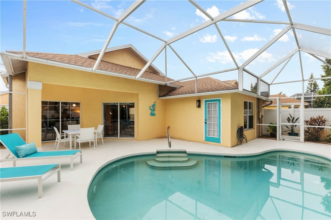 Property Photo: 1057 Silverstrand Drive FL 34110