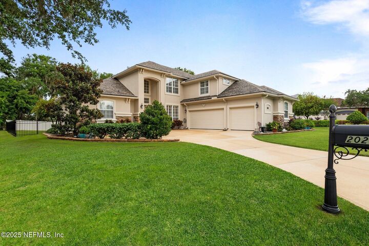 2025 Castle Point Court  Fleming Island FL 32003 photo