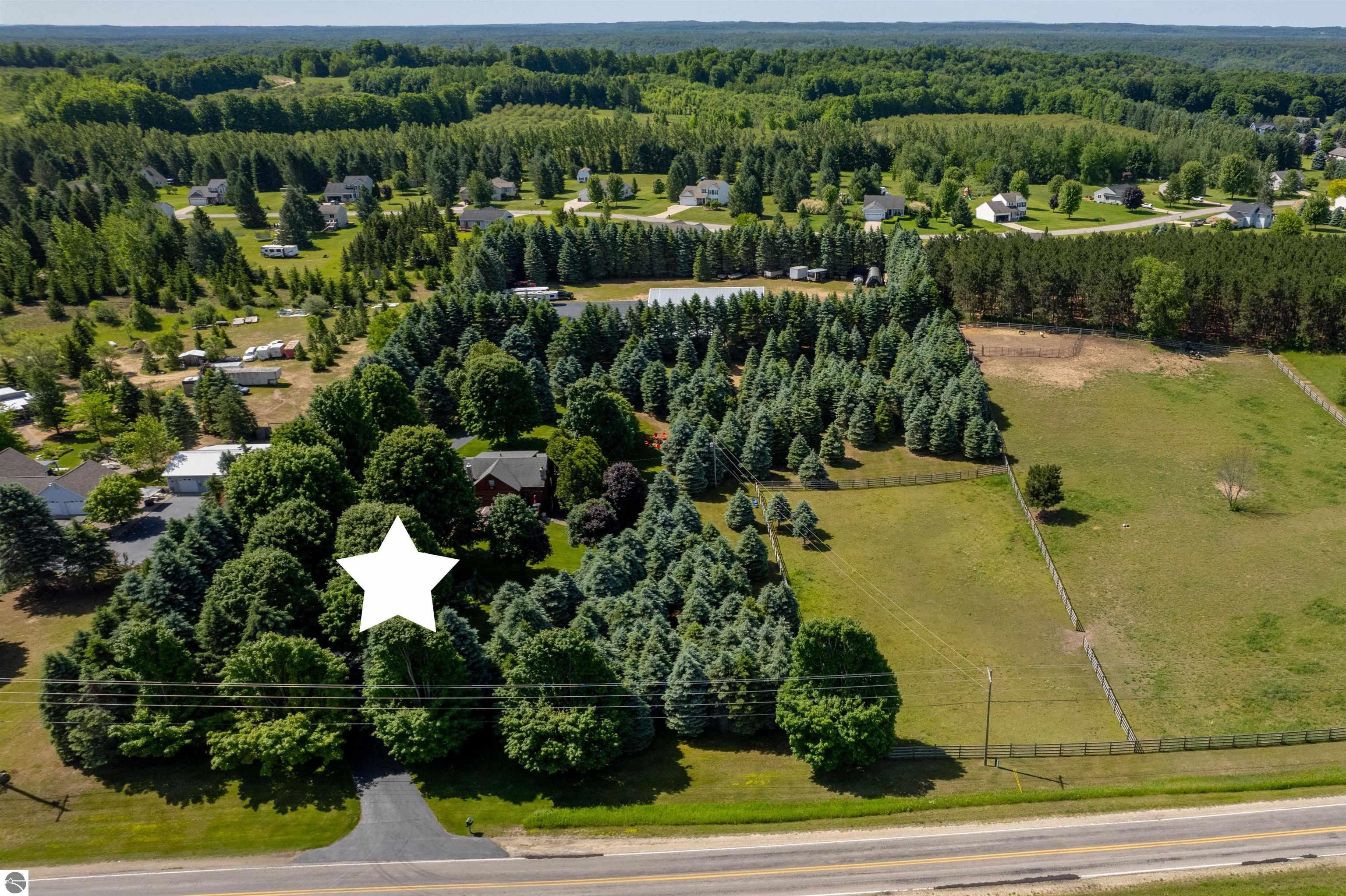 Property Photo: 626 S Rusch Road MI 49686
