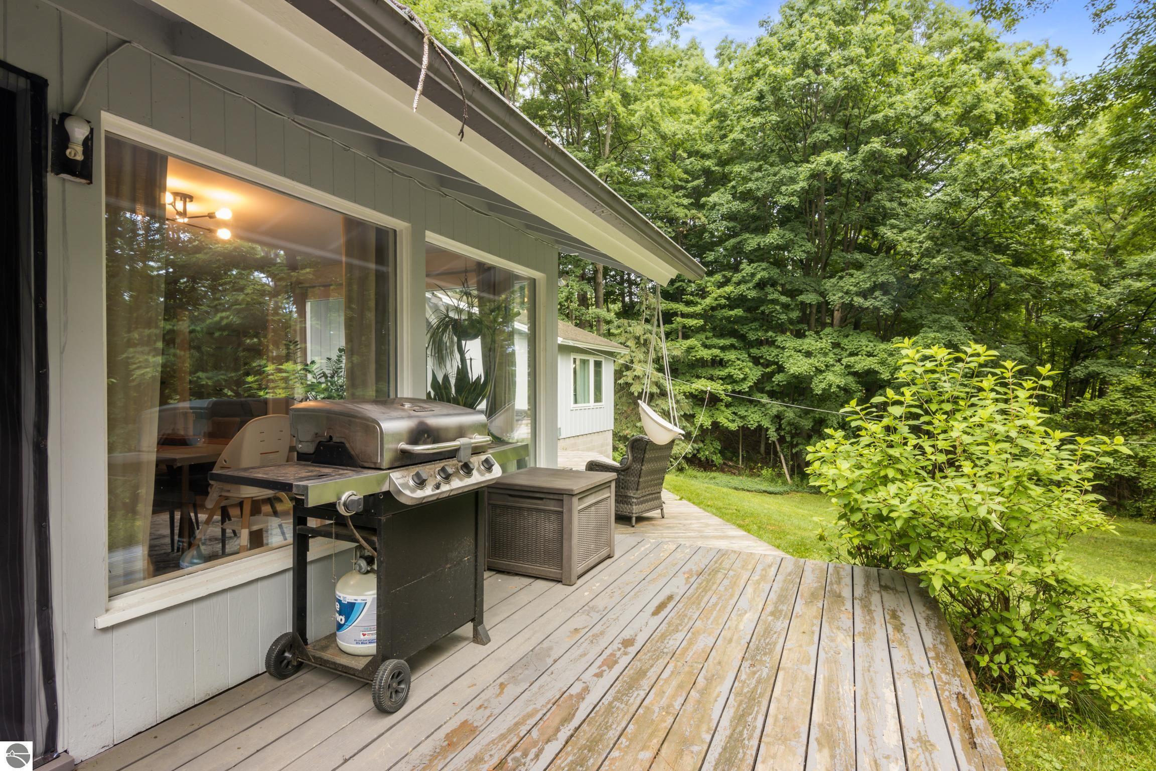 Property Photo: 1404 Wayne Street MI 49684