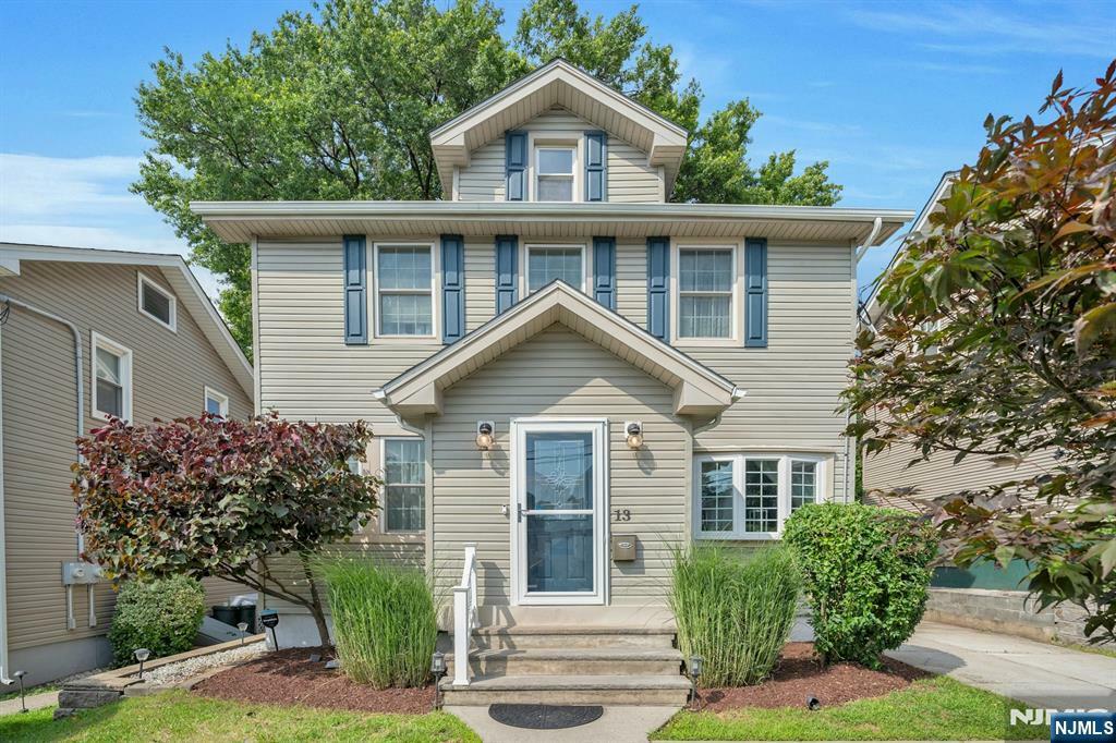 Property Photo:  13 Magnolia Avenue  NJ 07032 