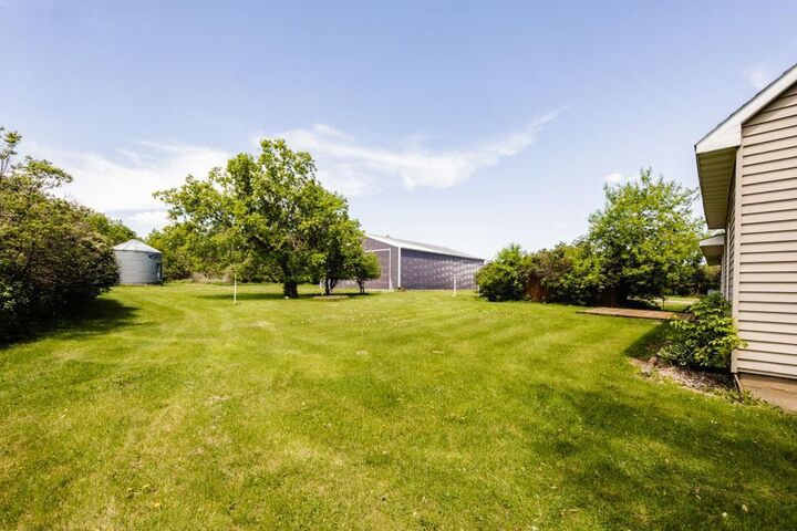 Property Photo: 33247 County Highway 35 MN 56528