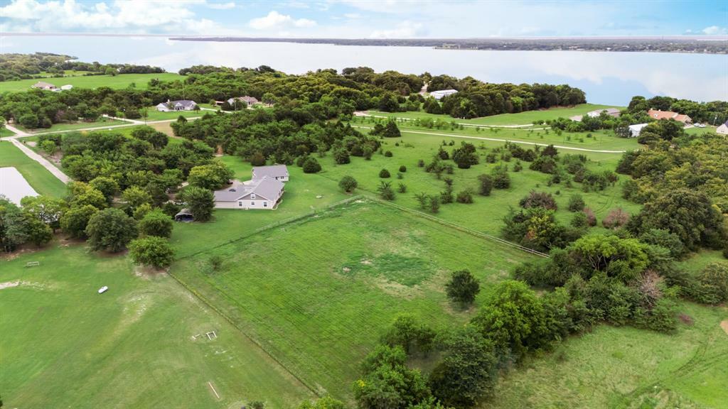 Property Photo: 7662 Caddo Creek Road TX 75474