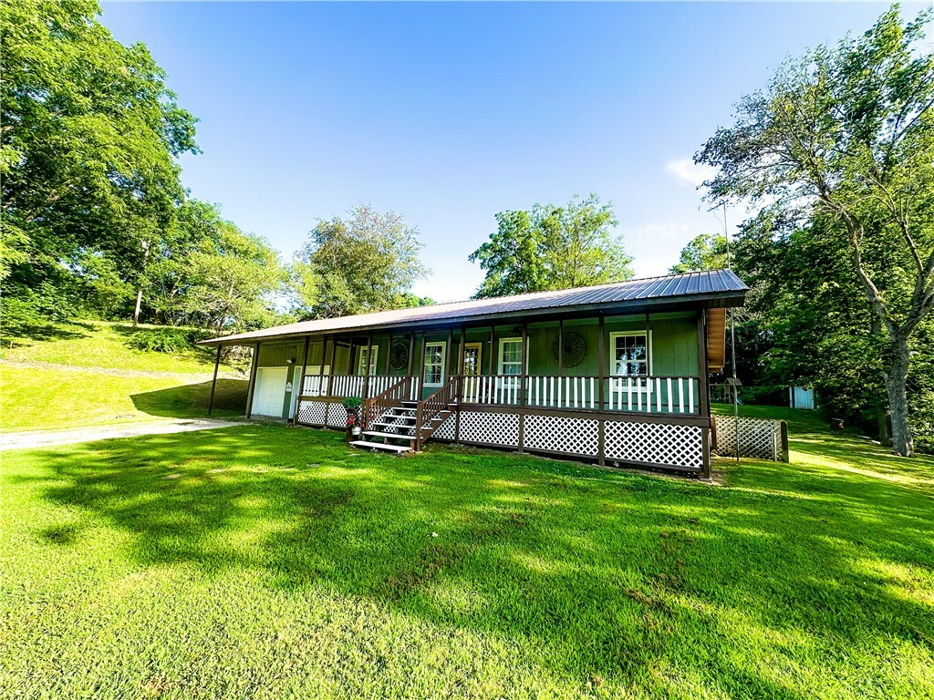41 County Road 617  Green Forest AR 72638 photo