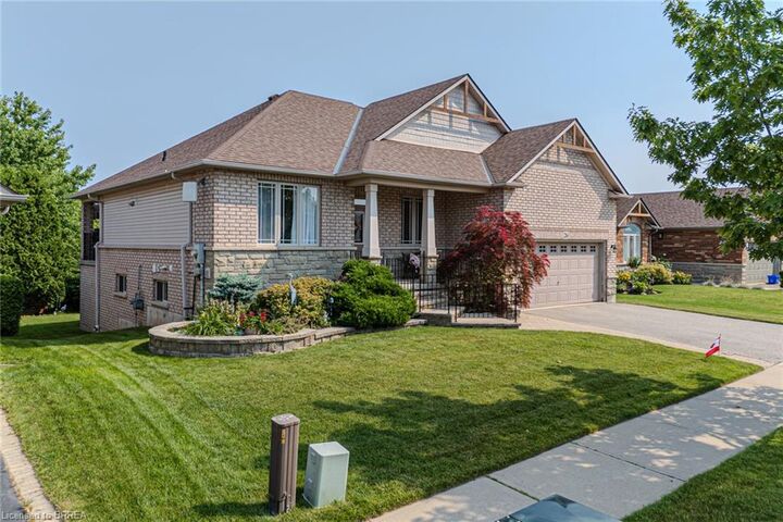 Photo de la propriété:  26 Cobblestone Drive  ON N3L 4G1 