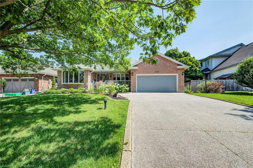 Property Photo: 573 Hemingway Place ON N2T 1Z4