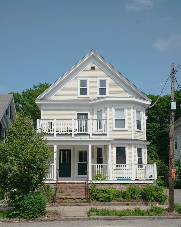 Property Photo: 315 Lafayette St 3 MA 01970