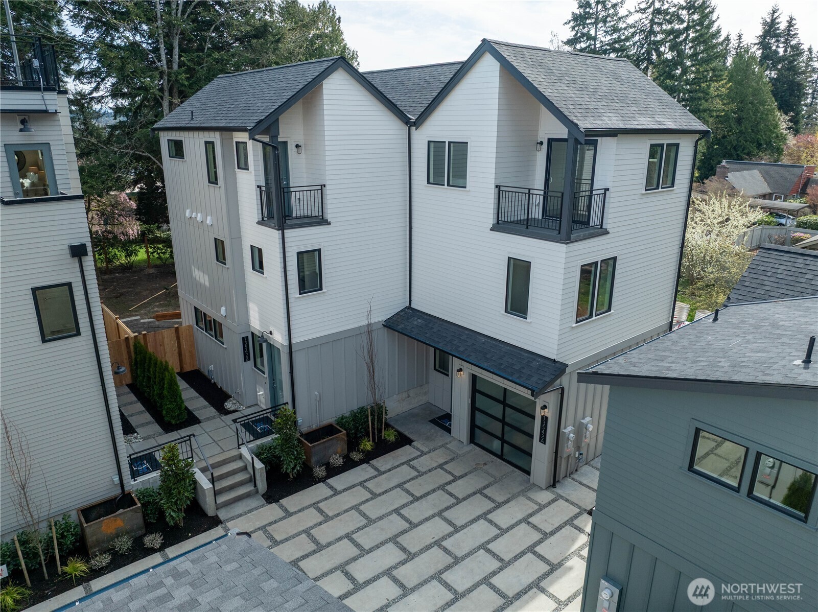 13542  39th Avenue NE A  Seattle WA 98125 photo