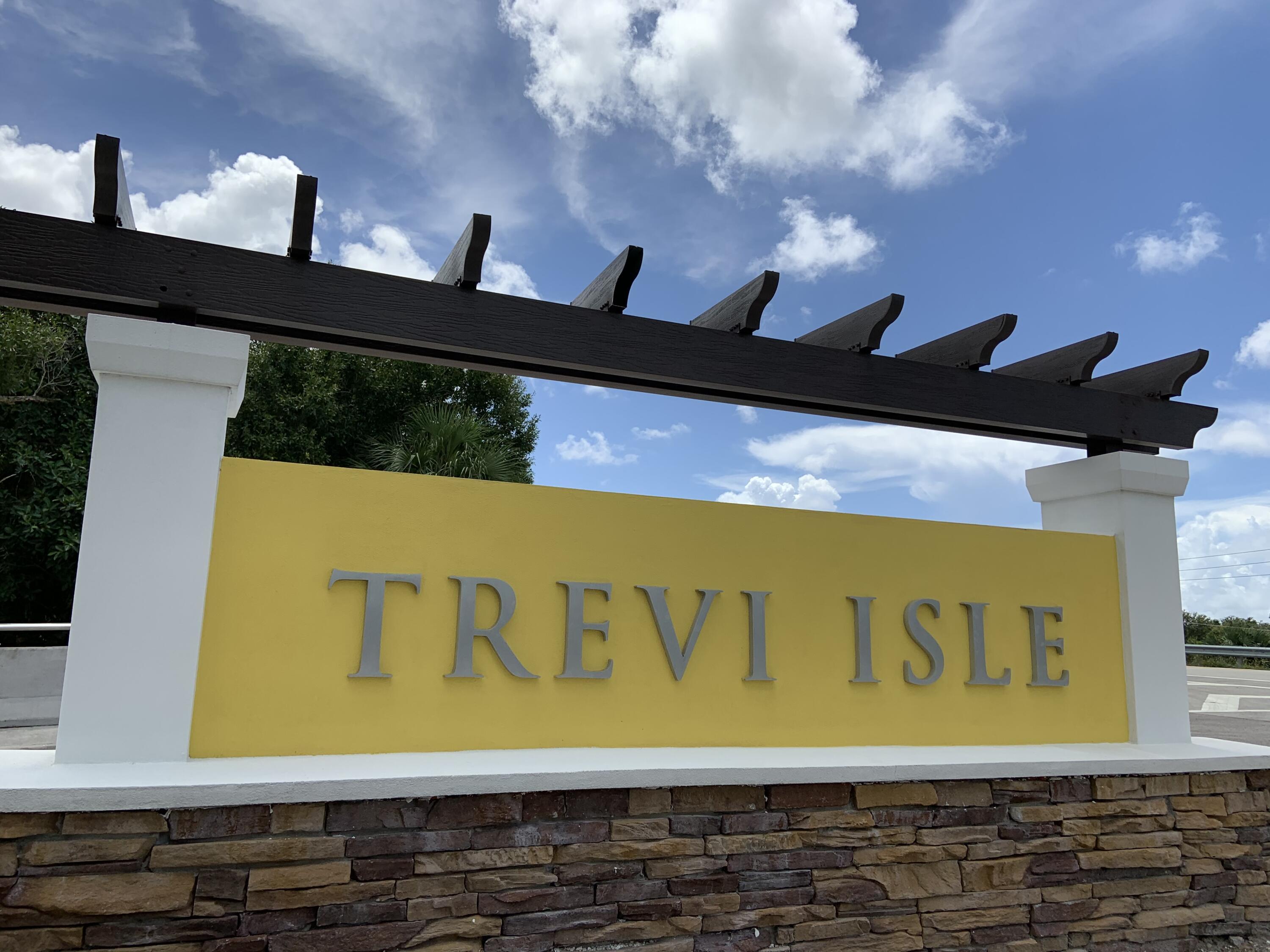 Property Photo: 12836 Trevi Isle Drive FL 33418