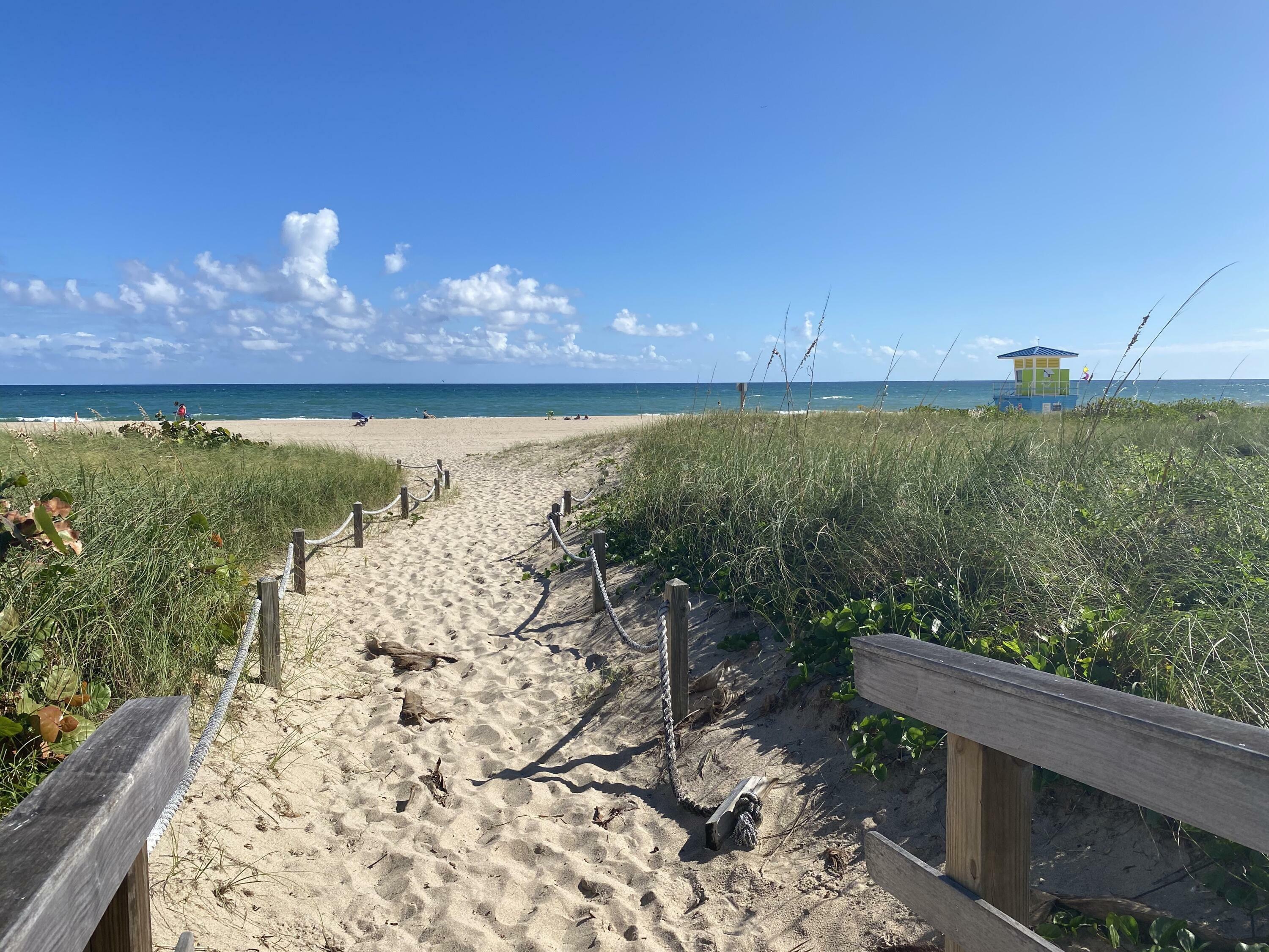 Property Photo: 2850 NE 14th St Causeway 403B FL 33062