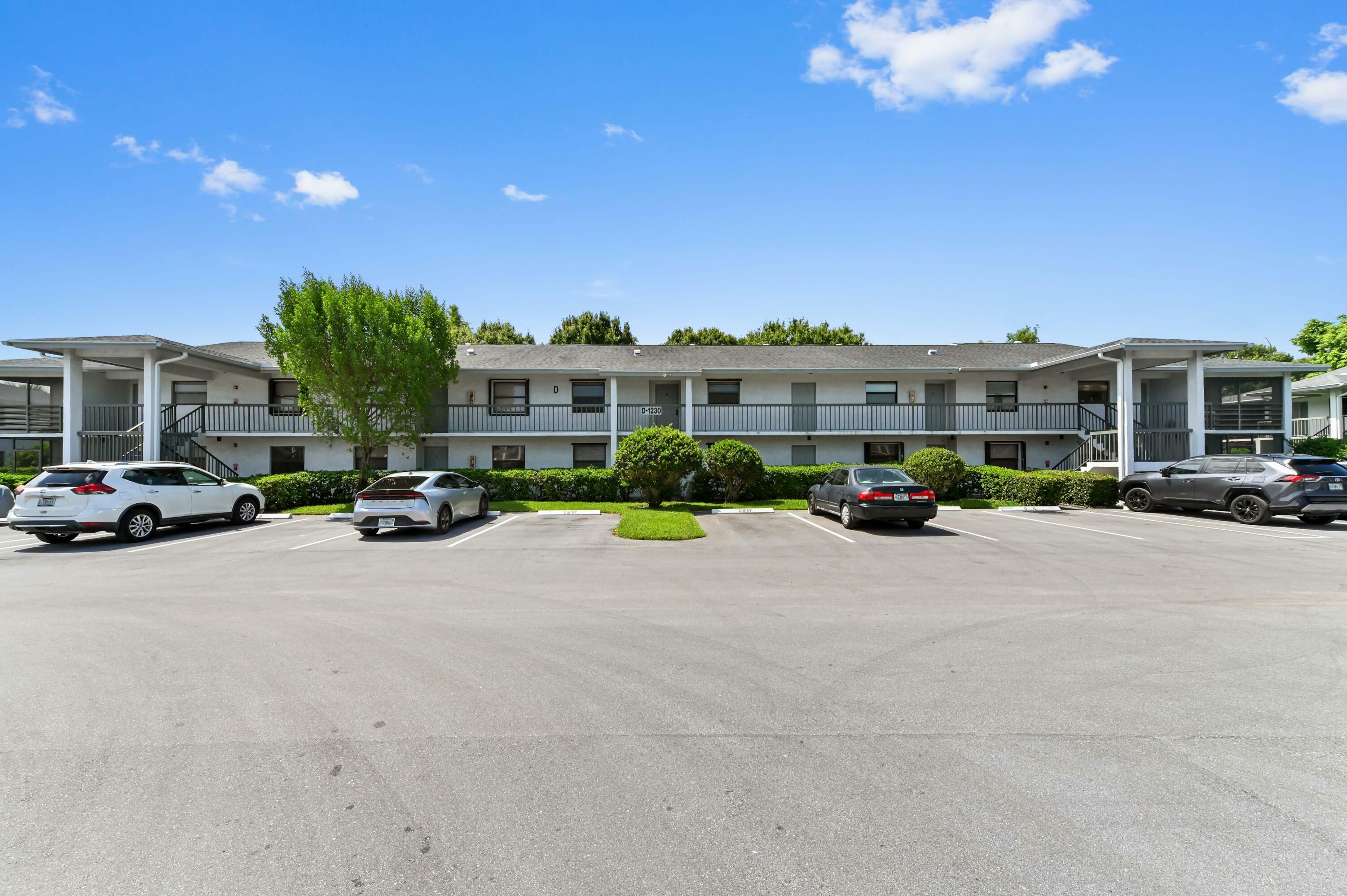 1230 SE Parkview Place D2  Stuart FL 34994 photo