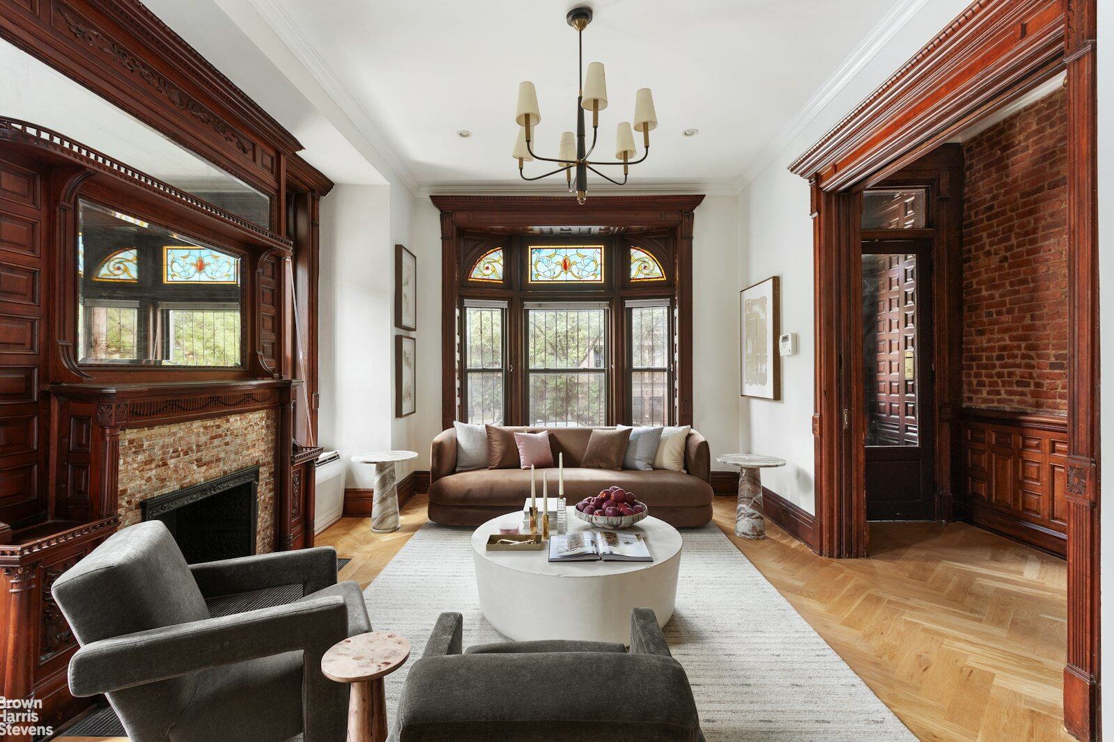 Property Photo:  272 Jefferson Avenue  NY 11216 